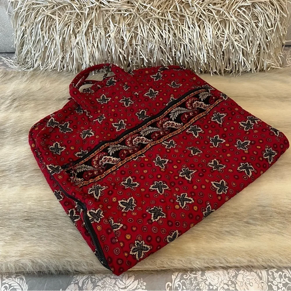 Vintage VERA BRADLEY Red Coin 1999 Garment Bag Leaves Green Floral Quilted USA